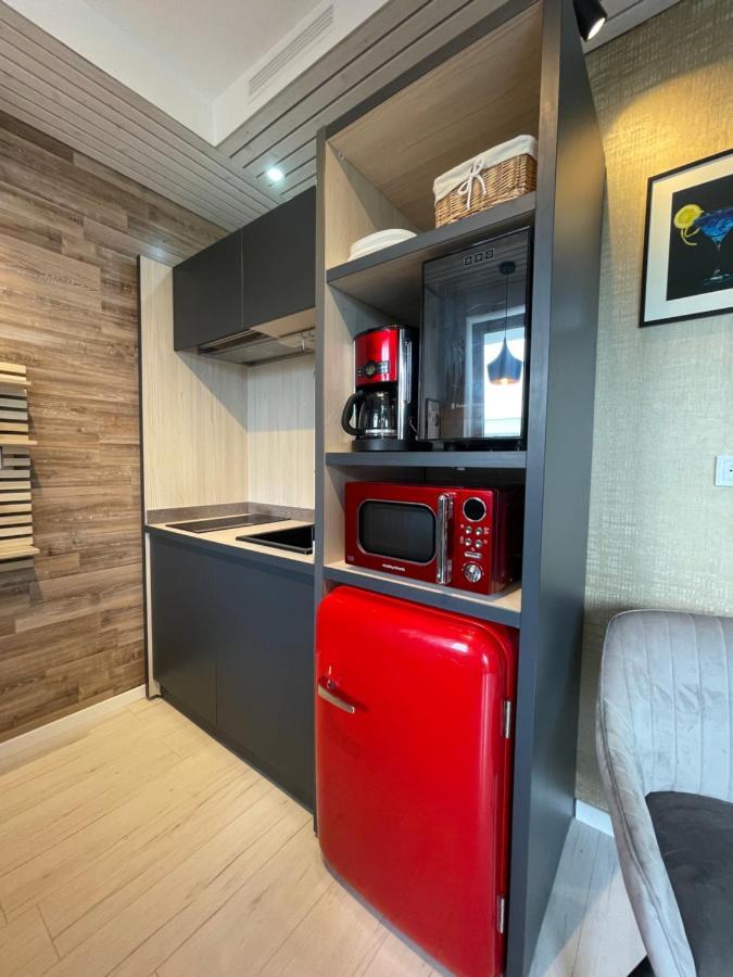 Voyage Cubic Adults Only Apartment Sibiu Bagian luar foto