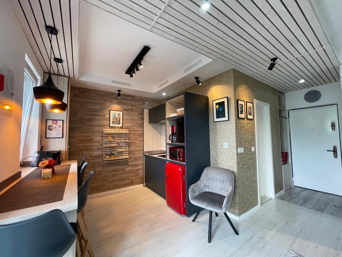 Voyage Cubic Adults Only Apartment Sibiu Bagian luar foto