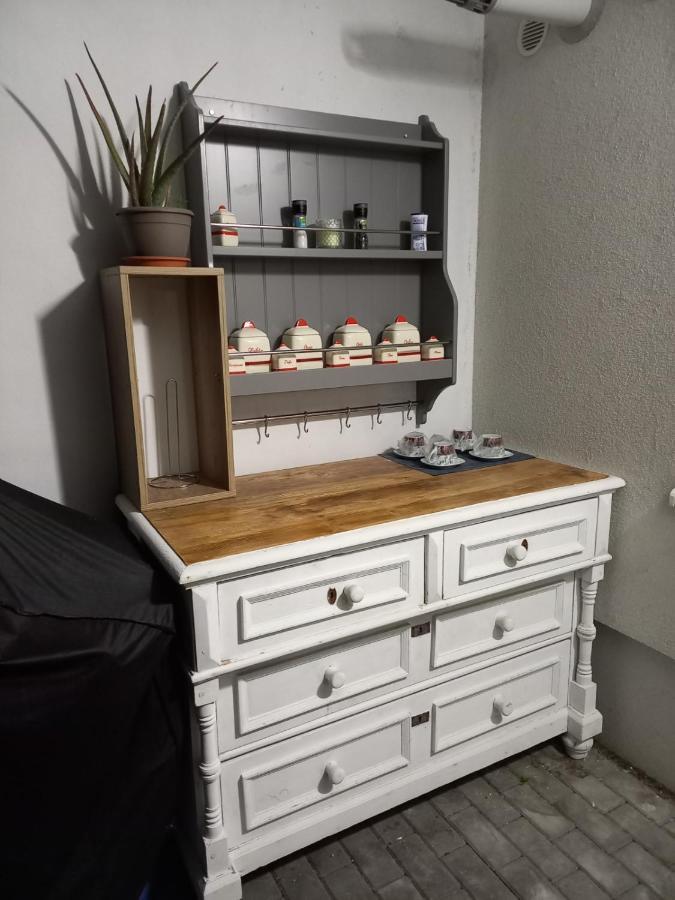 Voyage Cubic Adults Only Apartment Sibiu Bagian luar foto