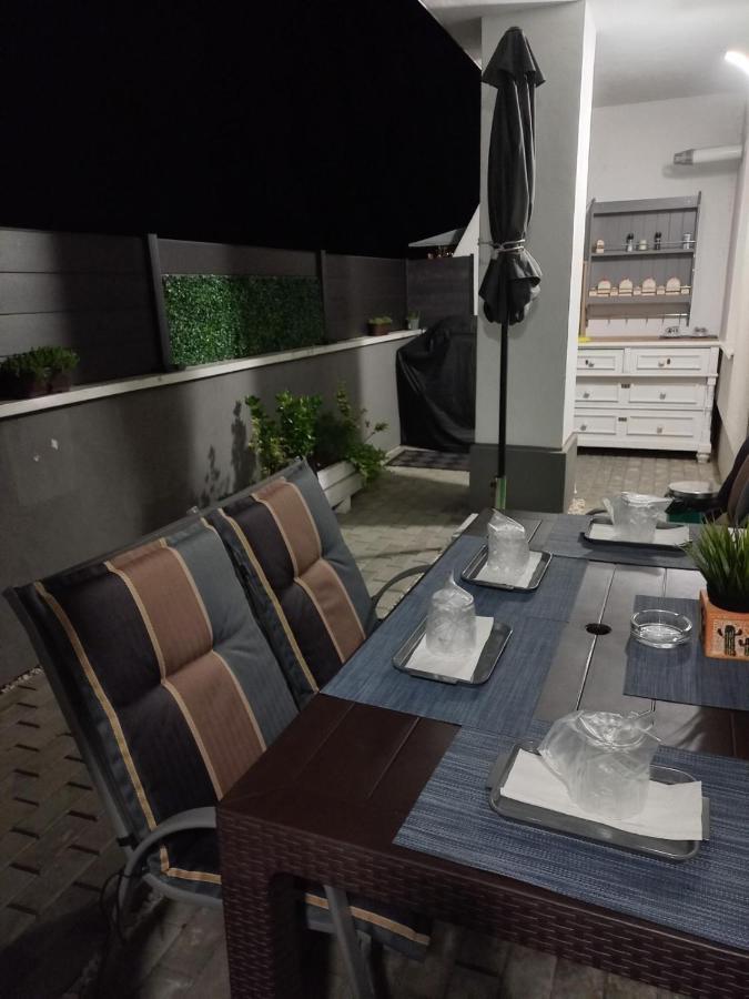 Voyage Cubic Adults Only Apartment Sibiu Bagian luar foto