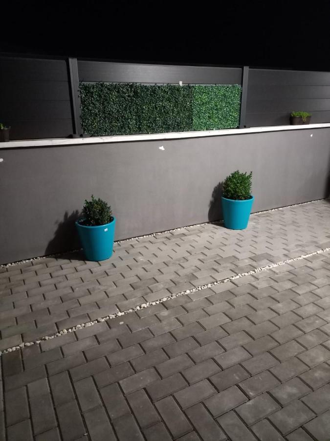 Voyage Cubic Adults Only Apartment Sibiu Bagian luar foto