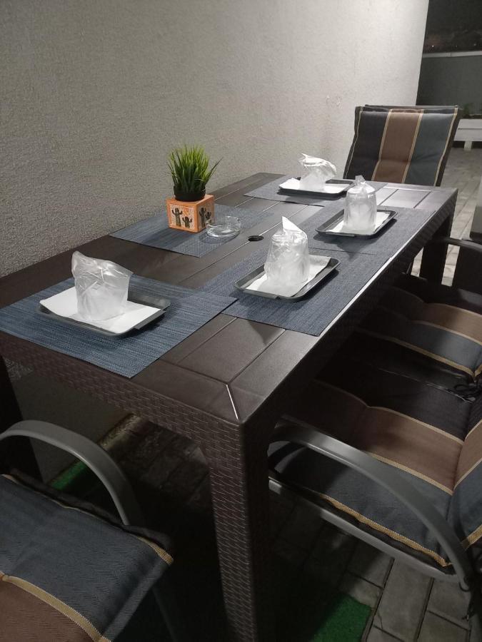 Voyage Cubic Adults Only Apartment Sibiu Bagian luar foto