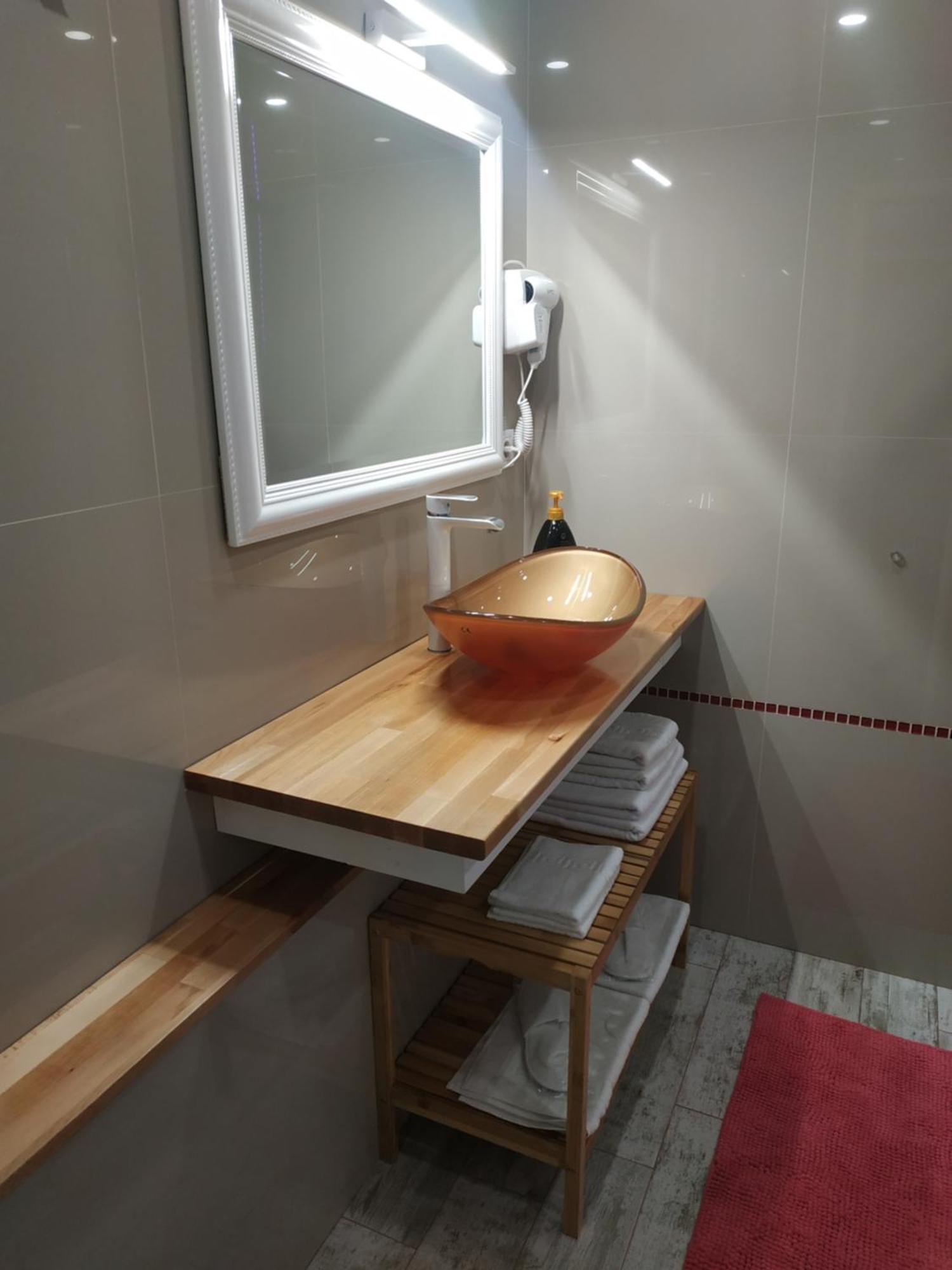 Voyage Cubic Adults Only Apartment Sibiu Bagian luar foto