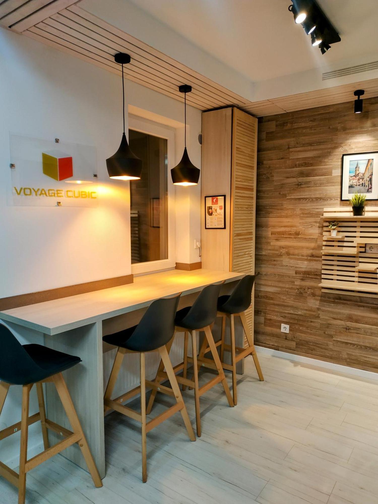 Voyage Cubic Adults Only Apartment Sibiu Bagian luar foto